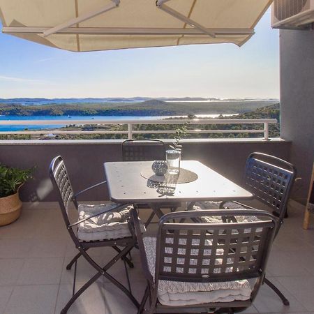 Apartment Sea View Sibenik Ngoại thất bức ảnh